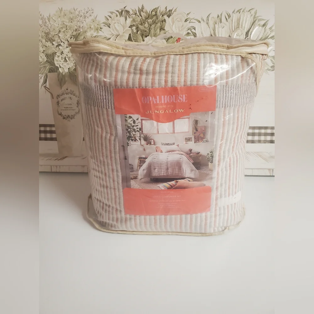OPALHOUSE x JUNGALOW Twin 2pc Yarn Dyed Gauze Stripe Comforter & Pillow Sham Set
